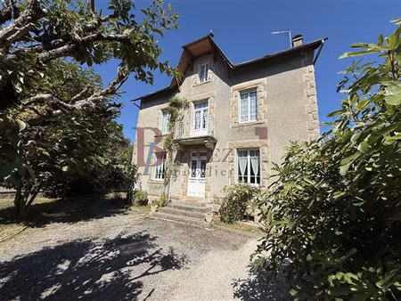 magnifique maison de style année 30