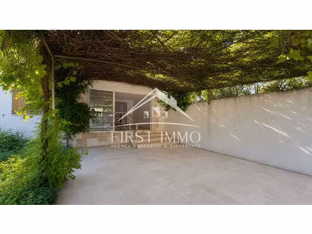 à louer - maison t6 avec jardin et garage à rognac
