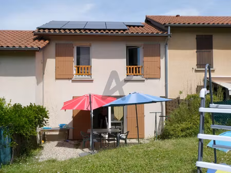 maison de village avec garage et jardin