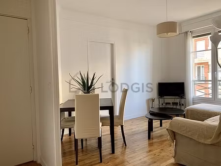 appartement 2 chambres meublé avec ascenseur  concierge et local à vélos