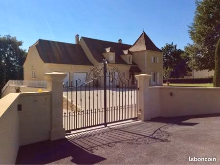 maison 6 pièces 190m2