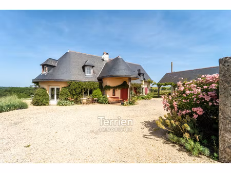 maison d'architecte avec vue sur la vallée