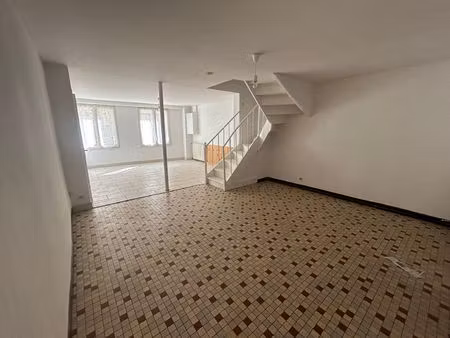 a vendre maison centre ville avec terrain craon 5 pièce(s) 98.8 m2