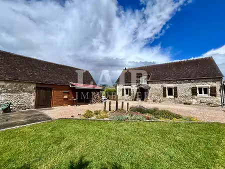ancien corp de ferme secteur le merlerault