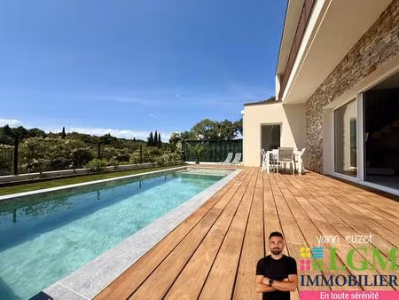 l'oasis de nîmes