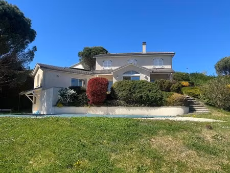 golf - maison de 164 m² avec piscine