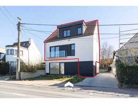 maison spacieuse avec 3 chambres