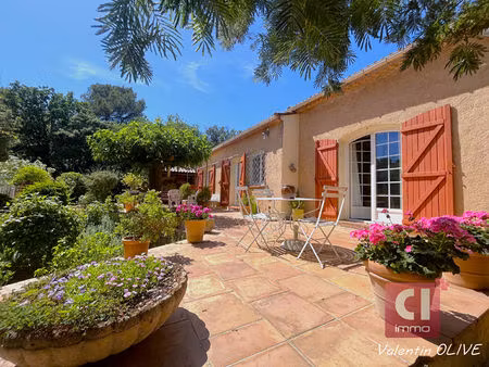 maison meounes les montrieux 6 pièces 164 m2