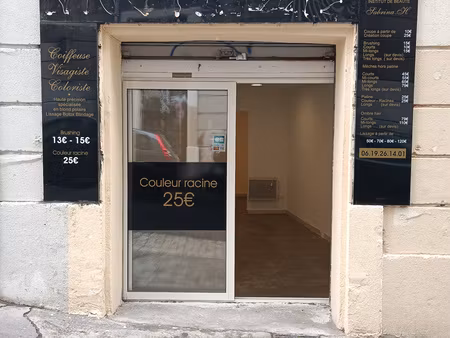 a louer local commercial de 30m2 dans le 6eme