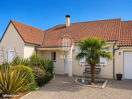maison 7 pièces 135 m²