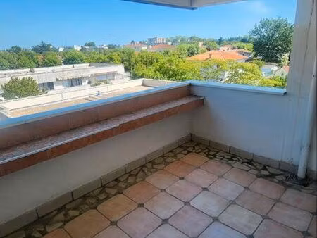 grand t1 de 43m2 avec terrasse de 8m2 jard