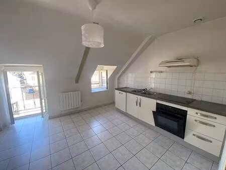 location appartement 2 pièces à merdrignac (22230) : à louer 2 pièces / 27m² merdrignac