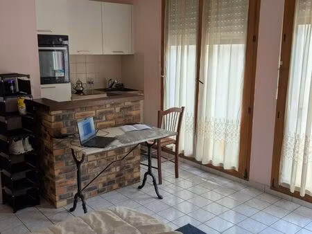 beau studio meublé evreux centre