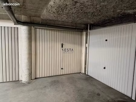 parking/box 15 m² toulouse