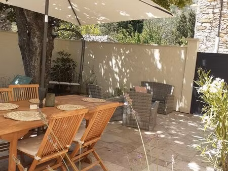 maison 2/3 ch -jardin-parking