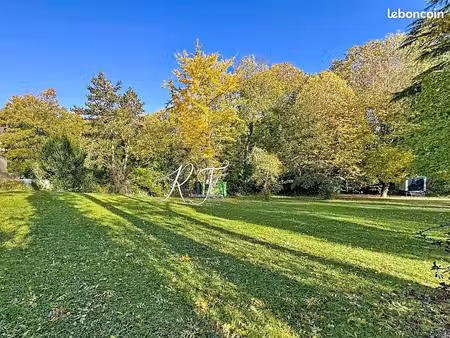 terrain 2839 m² jouy-le-moutier