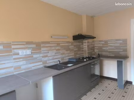 location maison les portes du coglais (montours)