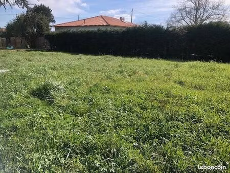 terrain 500 m² fenouillet