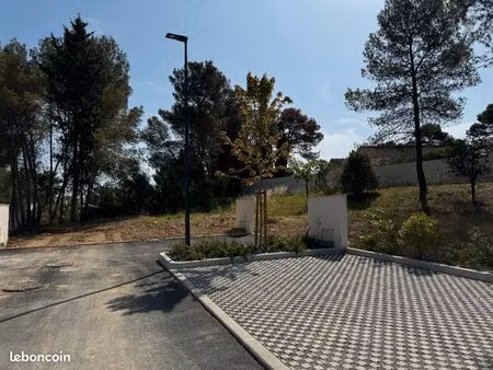 terrain 300 m² saint clement de riviere