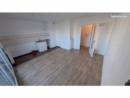 studio ermont centre ville