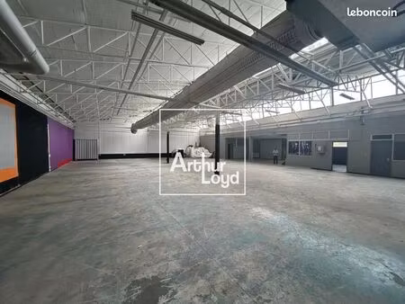local bureaux 525 m²