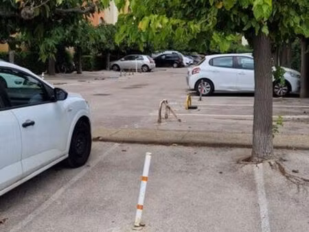 parking extérieur carnon