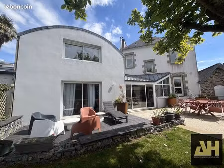 appartement 8 pièces 193 m²