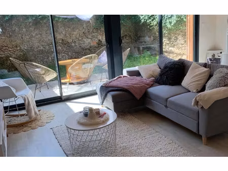 location appartement  70 m² t-3 à mont-de-marsan  720 €