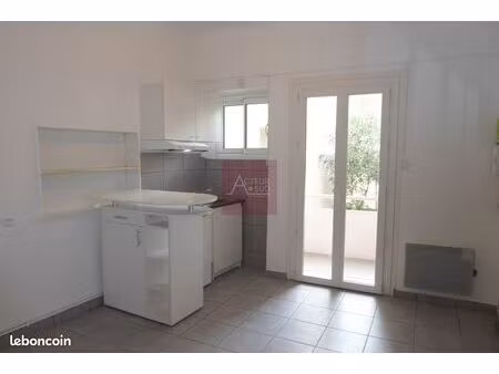 studio 1 pièce 18 m²