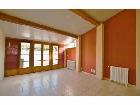 location maison  m² t-3 à gaillac  750 €