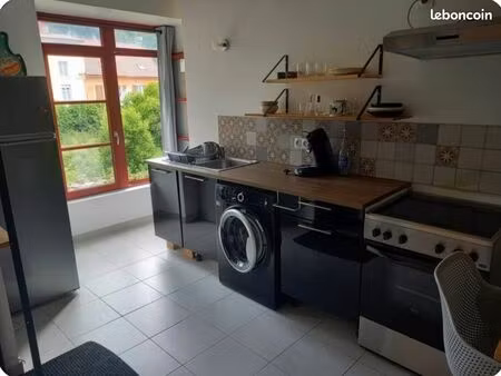 appartement t2 meublé  moirans centre