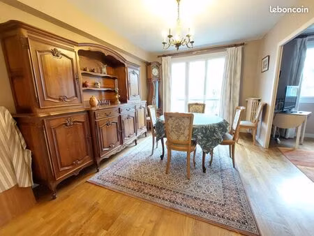 appartement 3 pièces 74 m²