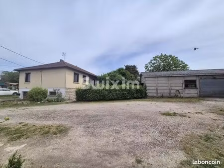 maison 5 pièces 80 m²