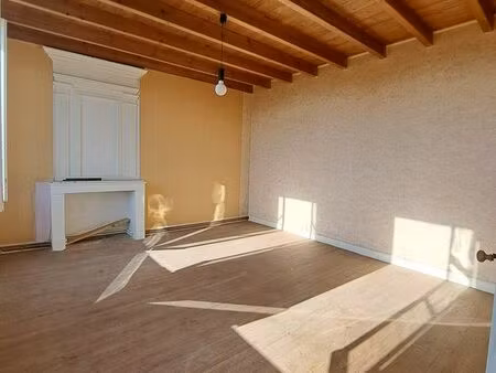 maison à lugon et l'ile du carney