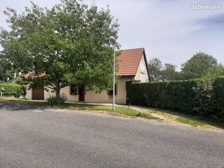 maison - 5 pièces - 134 m²