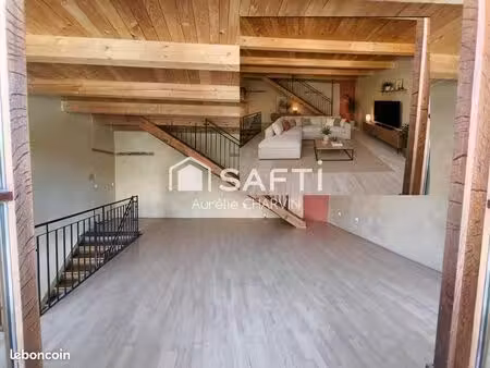 maison de village 11 pièces 286 m²