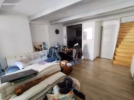 immeuble 6 pièces 100 m²