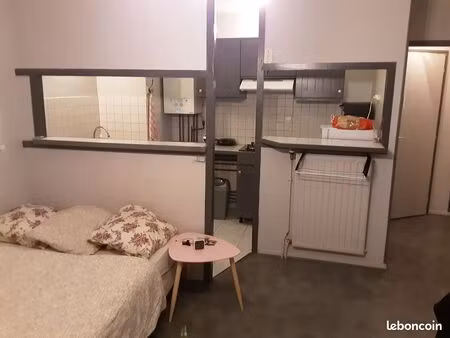 studio meuble