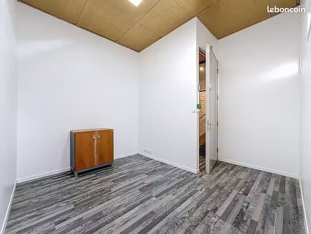 loue bureau 33m² à persan