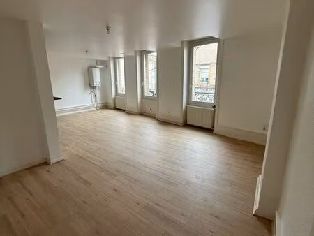t3 rafraîchit 90 m2 mulsant
