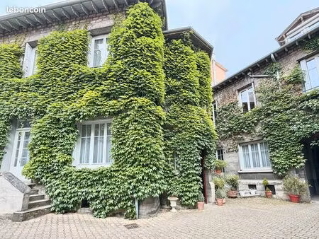 appartement 5 pièces 190 m²