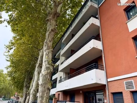 t2 - 42m - parking - st cyprien