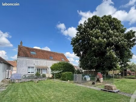 maison t4 de 120m2 avec jardin et garage