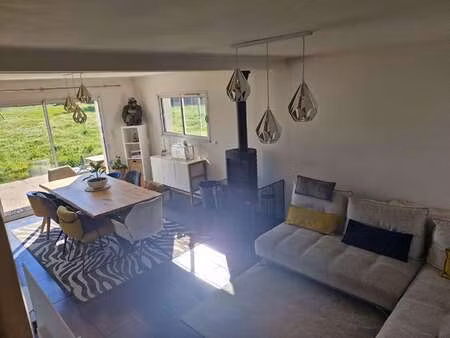 vente maison à port-saint-père (44710) : à vendre / 91m² port-saint-père