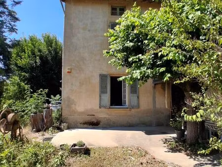 maison 7 pièces 245 m²