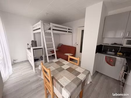 studio 1 pièce 25 m²
