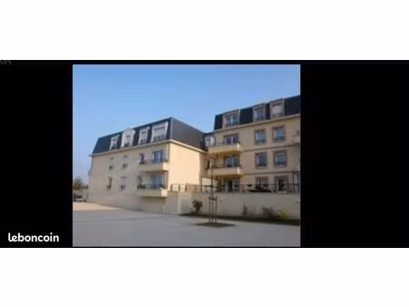 grand f2 meublé