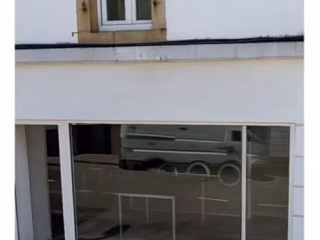 local commercial  50 m²