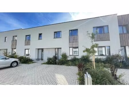 maison à louer avec terrasse et jardin   vedrin (vbe33476)
