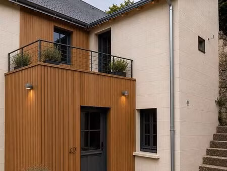 duplex rénové avec terrasse – cœur historique de loches
